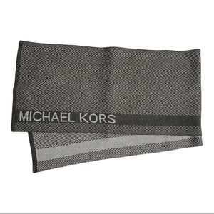 Michael Kors Metallic Zig Zag Logo Scarf - Black/Silver